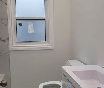 For Lease - 907 Barton Street Unit# 1, Hamilton, Ontario - Photo 6