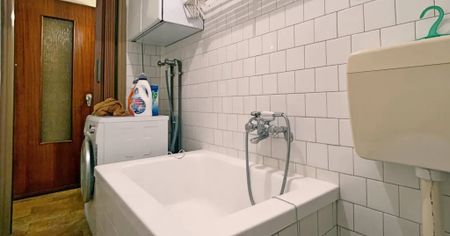 Alzaia Naviglio Pavese, Milan, Lombardy 20142 - Photo 5