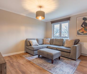 3 bedroom apartment to rent - Photo 2