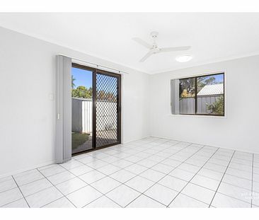 5 Leeds Avenue, Kawana - Photo 1