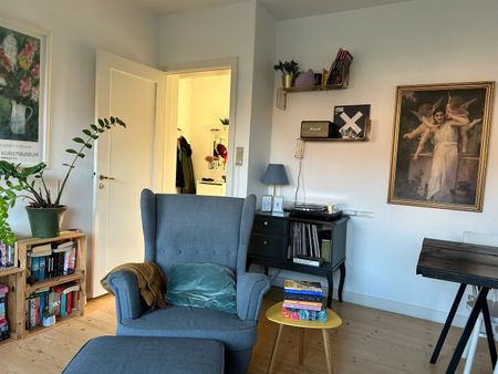 Hyggelig 2-værelses lejlighed i Øgaden med lys og charme - Photo 4