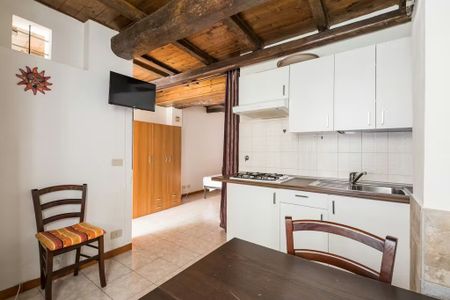 Via Centotrecento, Bologna, Emilia-Romagna 40126 - Photo 2