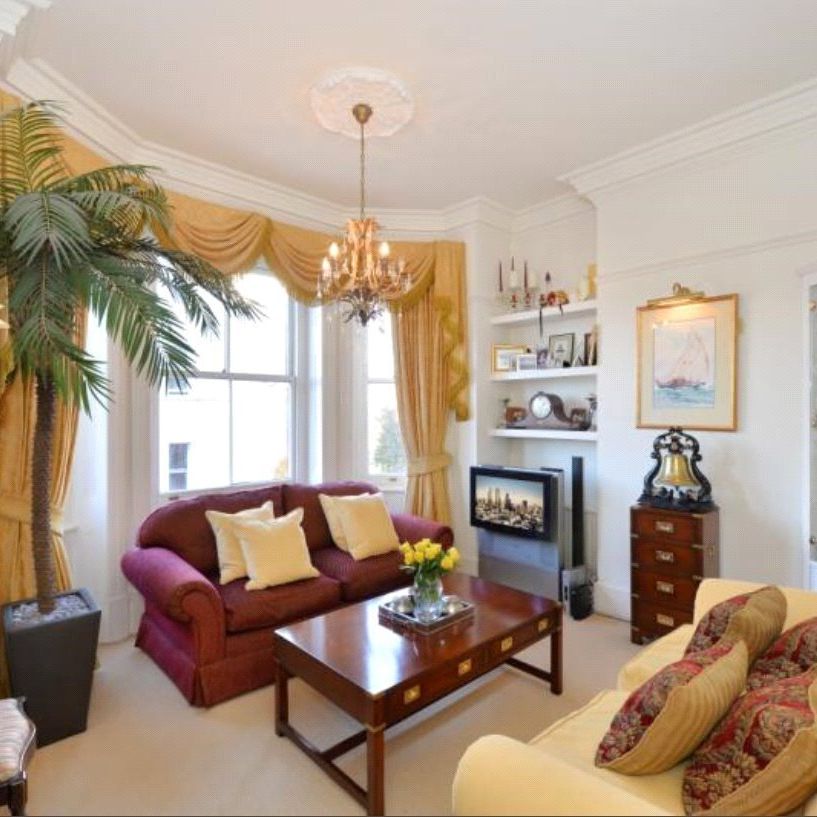 Earl's Court Square, London, SW5 flat to rent - Photo 1