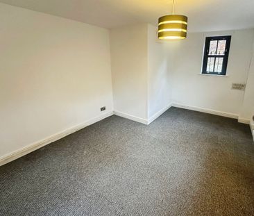 Steep Hill, LINCOLN - Photo 3