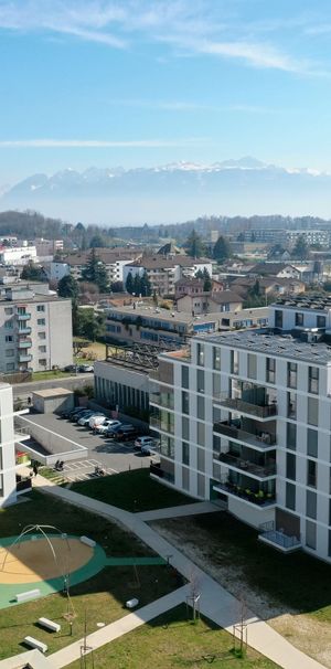 Logement moderne - Photo 1