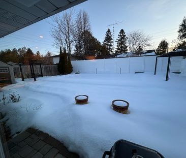 For Lease - 129 Briar Court, Oshawa, Ontario - Photo 1