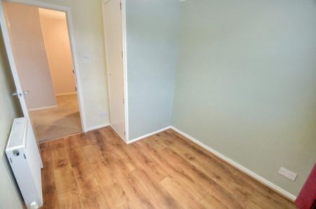 3 bedroom terraced house to rent - Photo 5