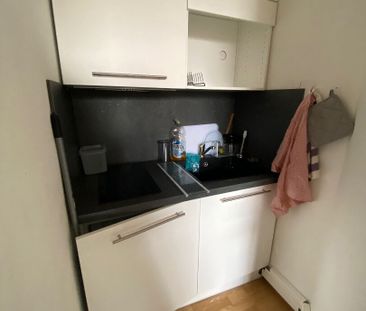 Location Appartement 2 pièces 32m² LILLE 59000 - Photo 1