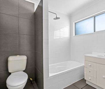 493 Redbank Plains Road, Redbank Plains QLD 4301 - House For Rent |... - Photo 6