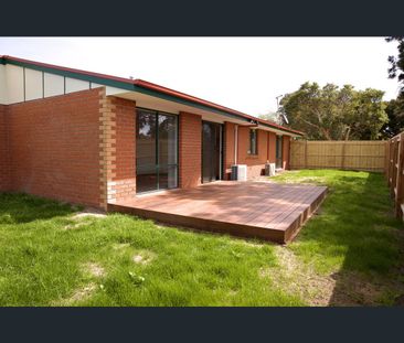 1 Kilparra Court, Mornington, Vic 3931 - Photo 3
