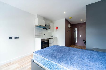 Studio to rent - Photo 5