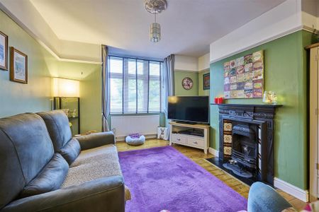 3 bedroom semi-detached house to rent - Photo 3