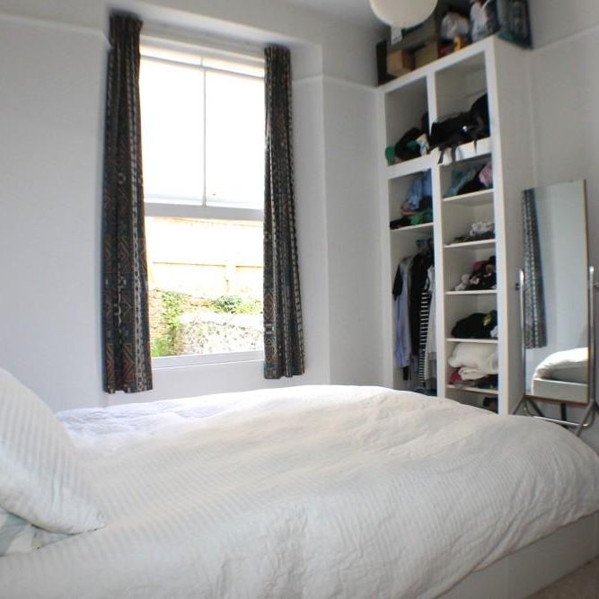 2 bedroom house share to rent - Photo 1