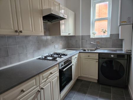 Percy Road, Bournemouth - Photo 2