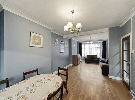 Forest Gate, London, NW9 - Photo 2