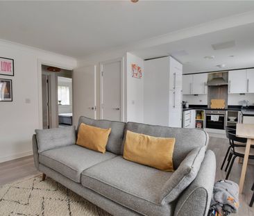 2 bedroom apartment to rent - Photo 2