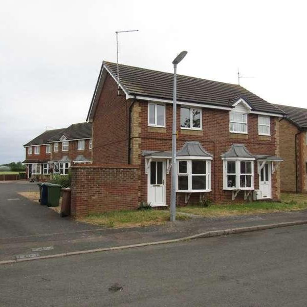 Newlands Road, Whittlesey, PE7 - Photo 2