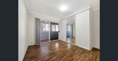 3 Mins walking from Hurstville Station - Photo 4