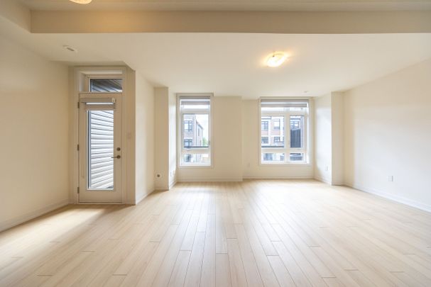 For Lease - 70 Riley Reed Lane, Richmond Hill, Ontario - Photo 1