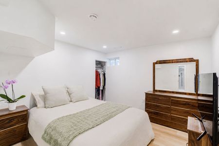 For Lease - 34 Henley Crescent Unit# #Lower, Toronto, Ontario - Photo 2