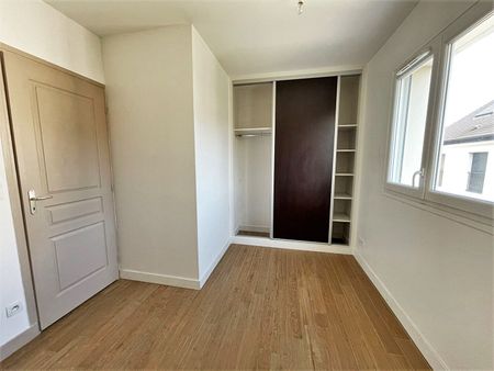 Appartement - 3 PIECES HOUILLES - Photo 4