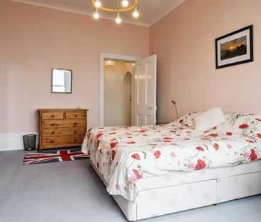 3 bedroom apartment to rent - Photo 6