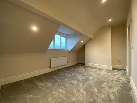 3 bedroom terraced house to rent - Photo 3