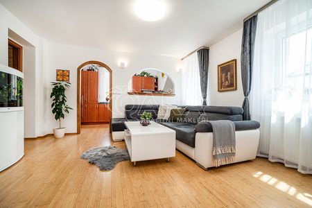 Pronájem bytu 5+1 a více 105 m² - Photo 2