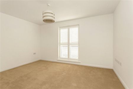 5 bedroom detached house to rent - Photo 5