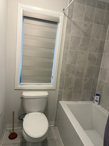 For Lease - 220 Leslie Davis Street, North Dumfries, Ontario - Photo 2