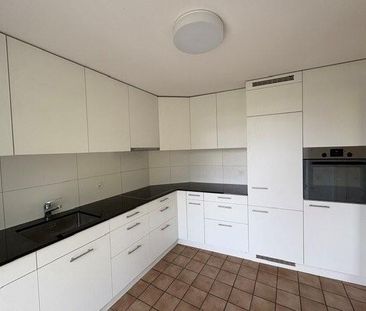 Helle 4-Zimmerwohnung im 2. OG mit Balkon - Photo 6