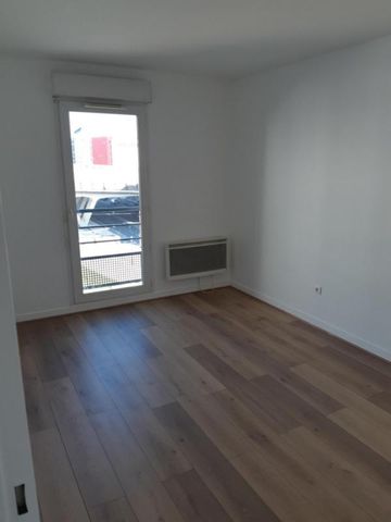 Location Appartement 2 pièces 41m² THIAIS 94320 - Photo 2