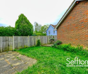 3 bedroom semi-detached house to rent - Photo 2