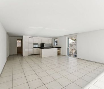 Luminous apartment in quiet location - Foto 5