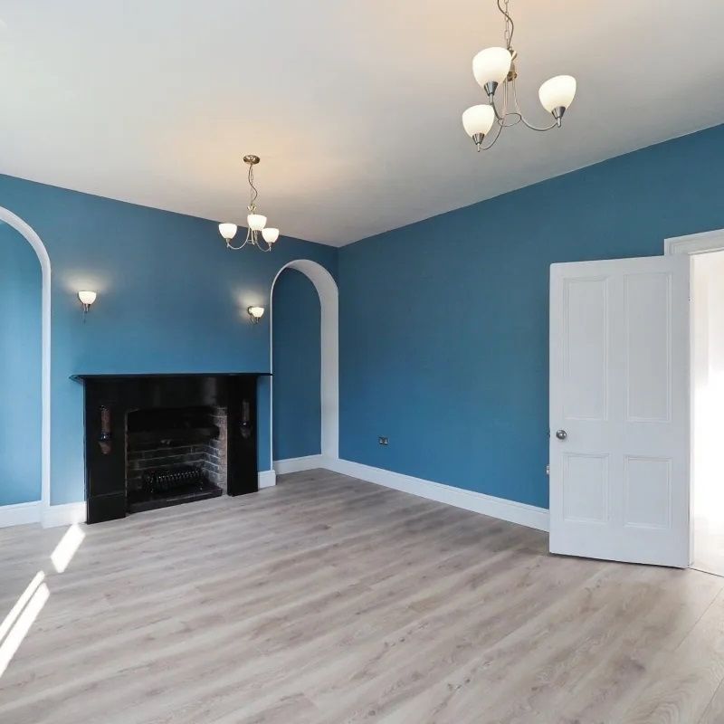 6 Bed Semi-Detached House, Forest Road East, NG1 - Photo 1