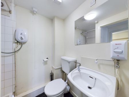 1 bedroom flat to rent - Photo 4