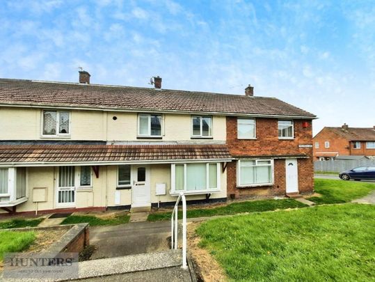 2 bedroom terraced house to rent - Photo 1