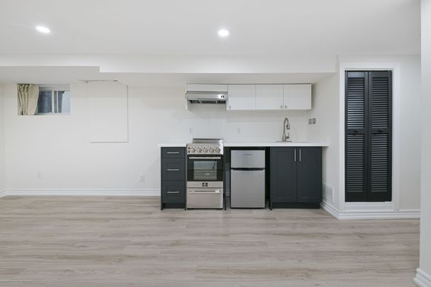 For Lease - 208 Cedarvale Avenue, Toronto, Ontario - Photo 1