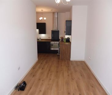 Millbrook Road East, Southampton - Photo 4