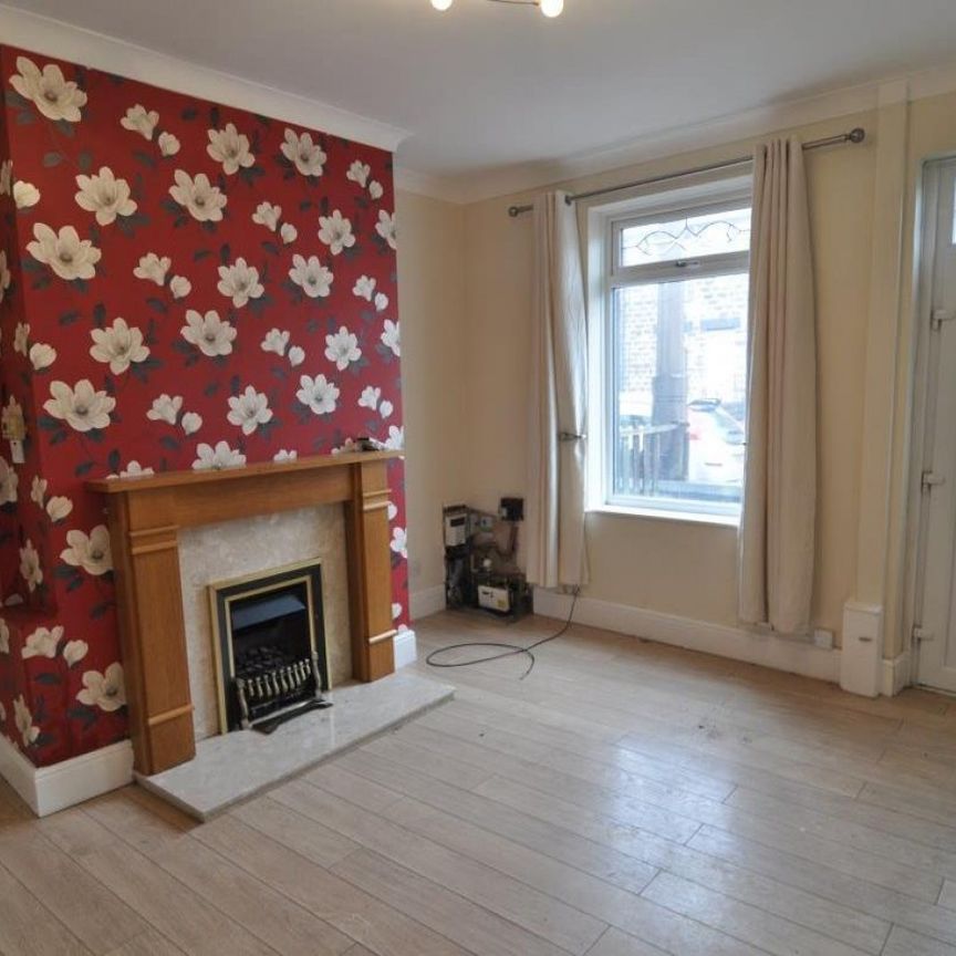 2 bed Terraced - To Let - Photo 1