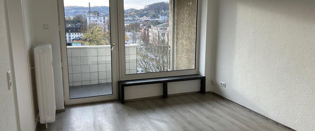 Renovated 2 rooms with balcony and elevator - Photo 1