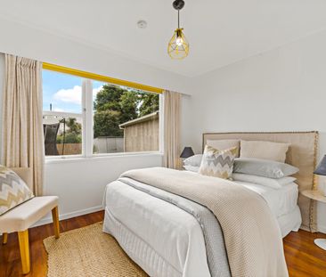 Urban Oasis - Huge Section Moments from Sylvia Park - Photo 2