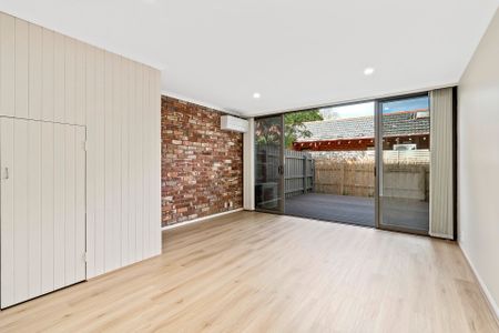 2/26 Gordon Street, Balwyn - Photo 5