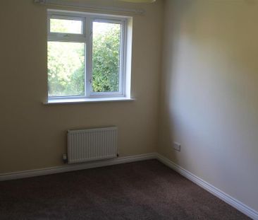 4 bedroom detached house to rent - Photo 1