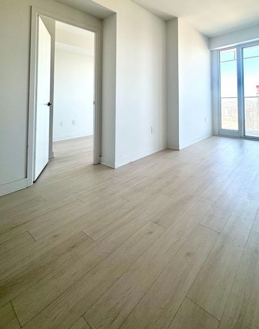 For Lease - 3900 Confederation Parkway Unit# 5401, Mississauga, Ontario - Photo 4