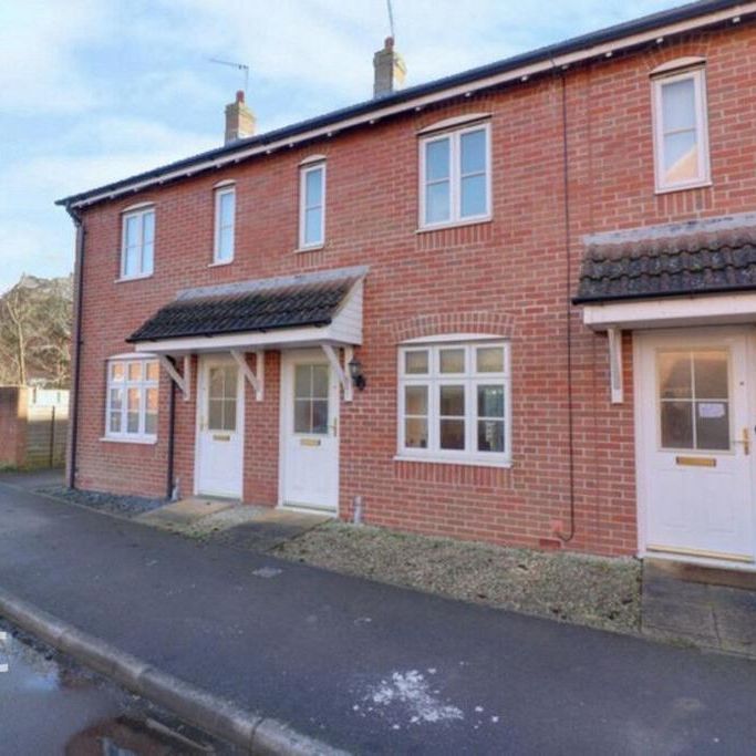 2 bedroom terraced house to rent - Photo 1