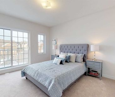 For Lease - 17 Jaffna Lane, Markham, Ontario - Photo 4