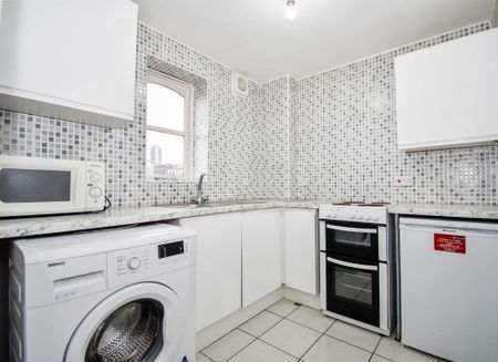 1 bedroom flat to rent - Photo 4