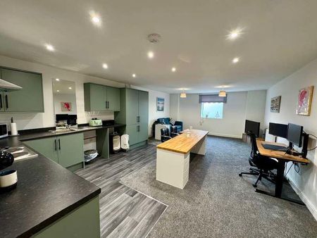 Little Bedford Street, North Shields, NE29 - Photo 2