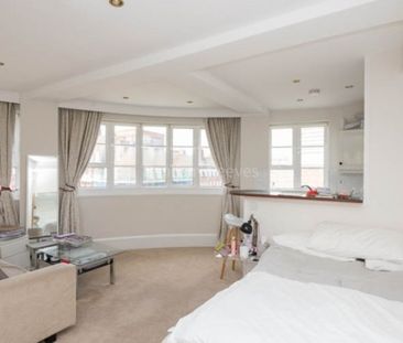 Studio flat to rent in Sloane Avenue Mansions, Sloane Avenue, Chels... - Photo 3